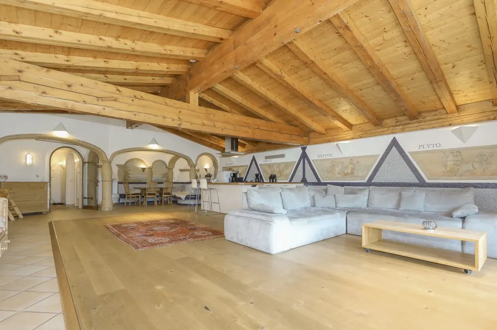 KITZIMMO-Großzügiges Haus mit 3 Wohnungen mieten - Immobilien St. Johann.