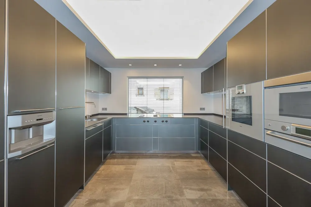 KITZIMMO-Luxus-Suite mit Zugang in ein 5-Sterne-Hotel - Immobilien Kitzbühel.