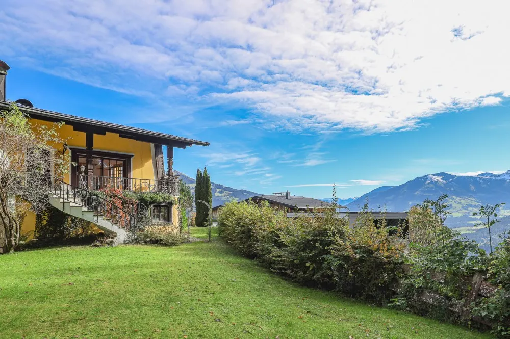 KITZIMMO-Alm Berghütte in Toplage kaufen - Immobilien Kitzbüheler Alpen.