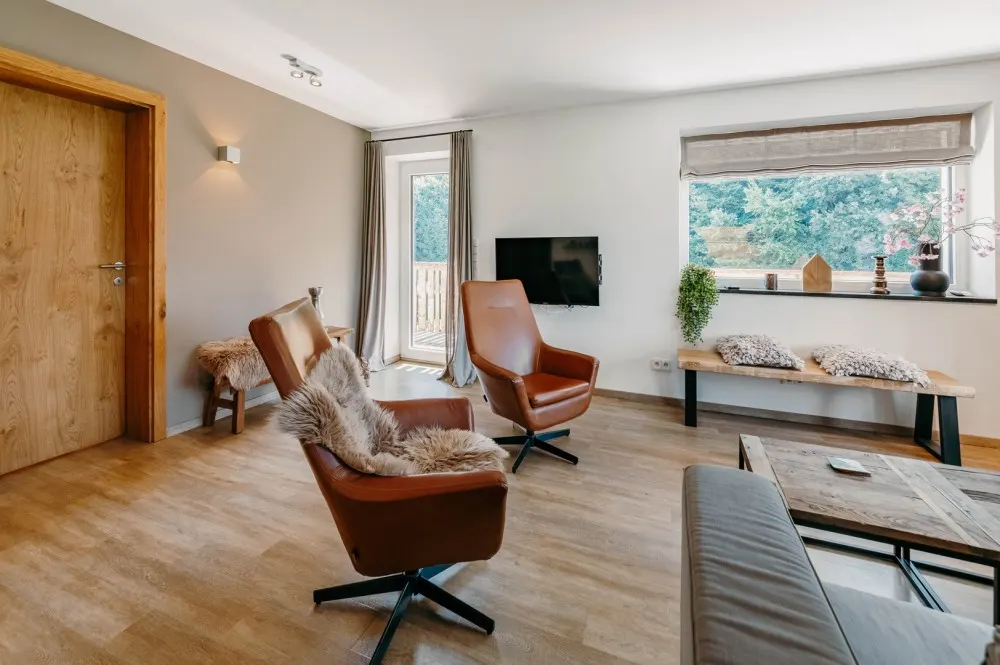 KITZIMMO-Exklusive Wohnung mit Panoramaterrasse in Skiliftnähe - Immobilien St. Johann.