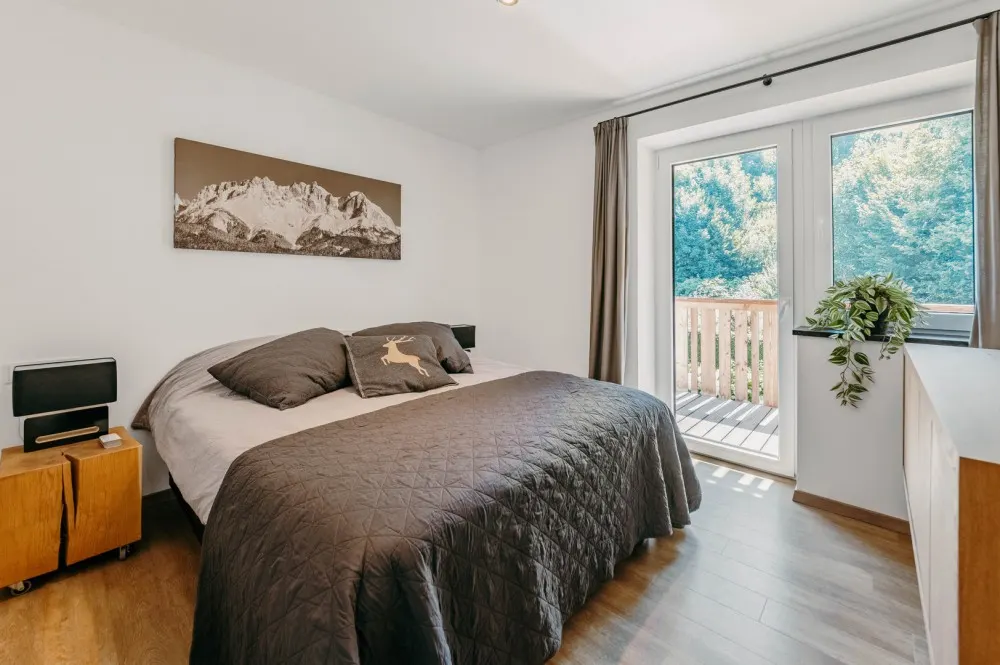 KITZIMMO-Exklusive Wohnung mit Panoramaterrasse in Skiliftnähe - Immobilien St. Johann.
