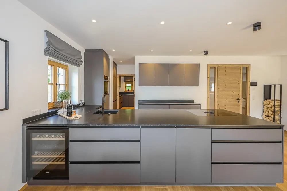 KITZIMMO-Luxusvilla in Toplage am Sonnberg kaufen - Immobilien Kitzbühel.