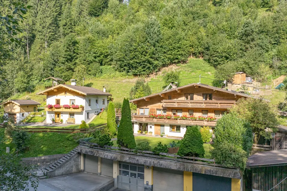 KITZIMMO-Mehrfamilienhaus Apartmenthaus kaufen - Immobilien Hopfgarten.