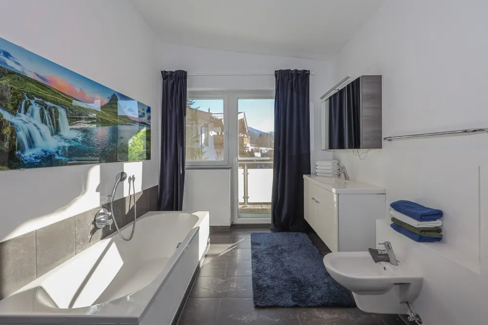 KITZIMMO-Exklusives Haus in sonniger Ruhelage kaufen - Immobilien Jochberg.