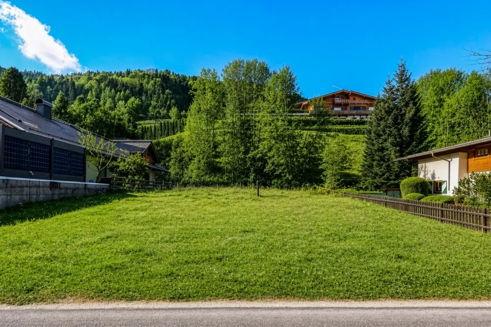 KITZIMMO-Grundstück mit Baugenehmigung für 3-Luxuswohnungen - Immobilien Kitzbühel.-3