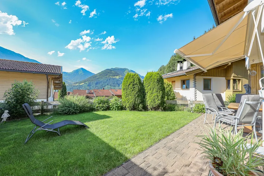 KITZIMMO-Eckreihenhaus in sonniger Ruhelage mit Panorama-Ausblick - Immobilien Brixen.