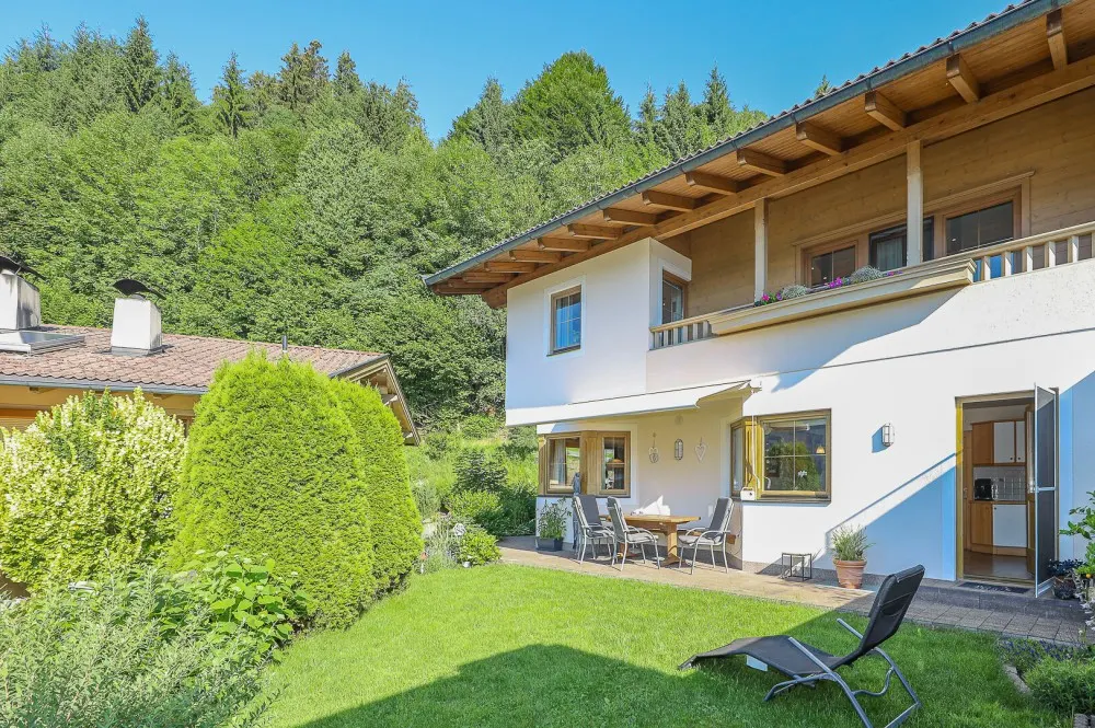 KITZIMMO-Eckreihenhaus in sonniger Ruhelage mit Panorama-Ausblick - Immobilien Brixen.