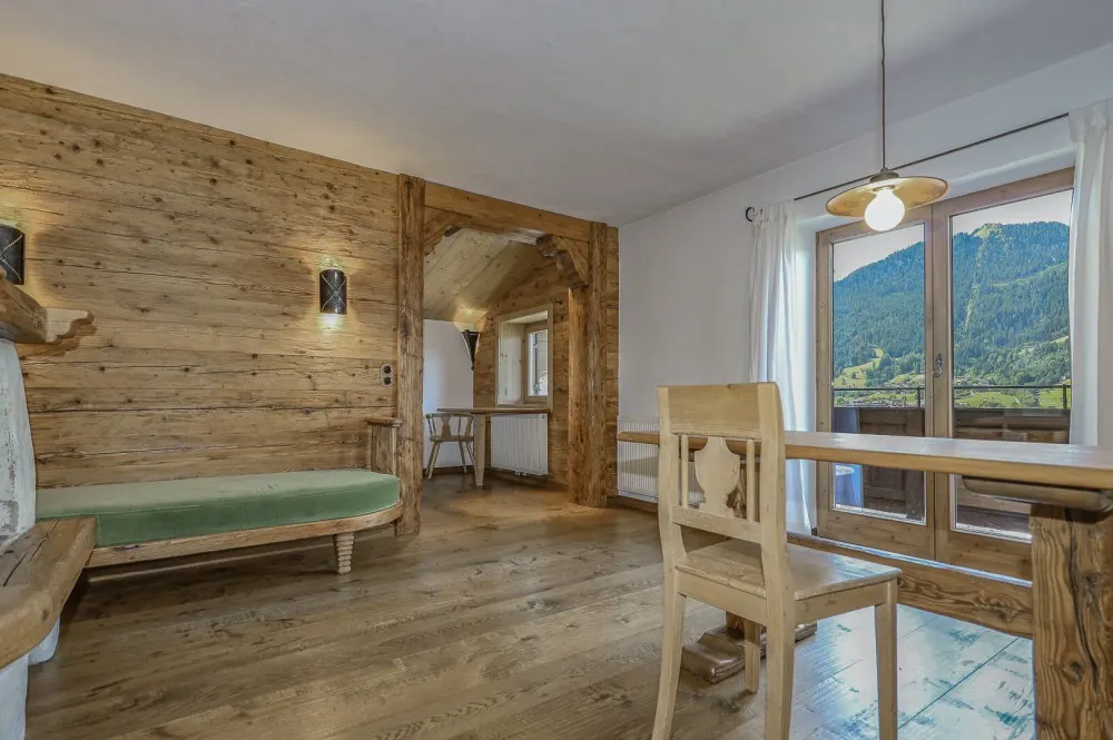 Exklusive Dachgeschosswohnung am Sonnberg mit Blick über Kitzbühel - KITZIMMO
