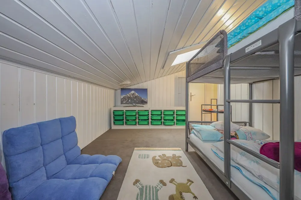 KITZIMMO-Dachgeschosswohnung an der Skipiste mit Kaiserblick kaufen - Immobilien Kitzbühel.-13