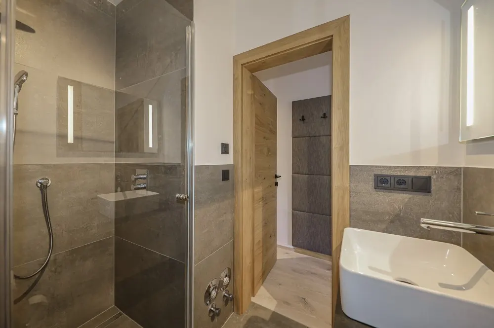 KITZIMMO-Exklusiver Freizeitwohnsitz in Ruhelage auf der Bichlalm - Immobilien Kitzbühel.