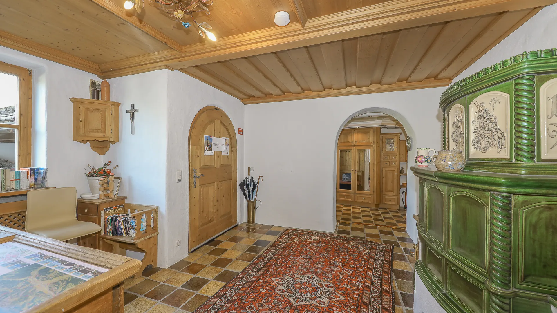 KITZIMMO-Großzügiges Haus mit 3 Wohnungen mieten - Immobilien St. Johann.