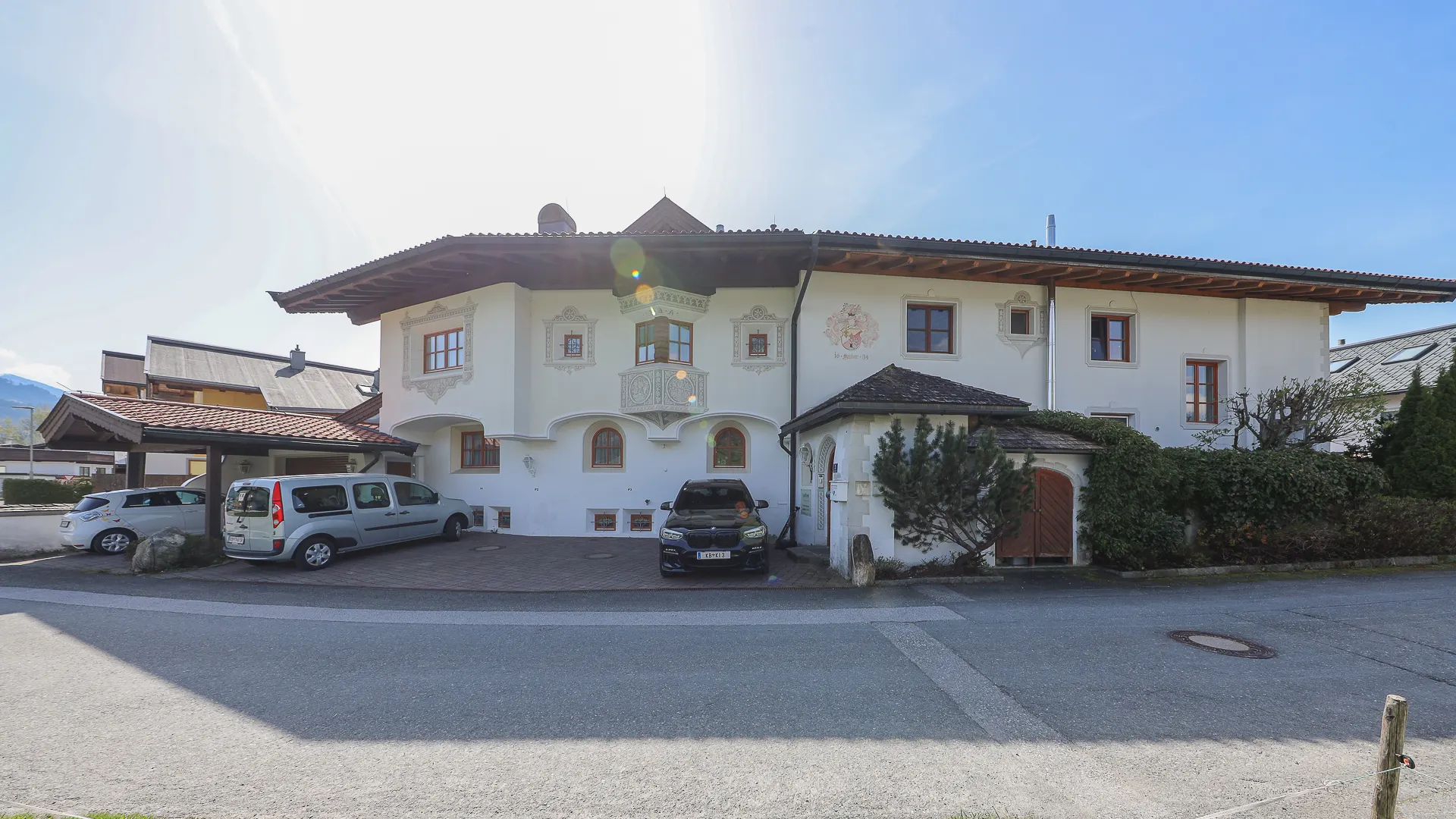 KITZIMMO-Großzügiges Haus mit 3 Wohnungen mieten - Immobilien St. Johann.