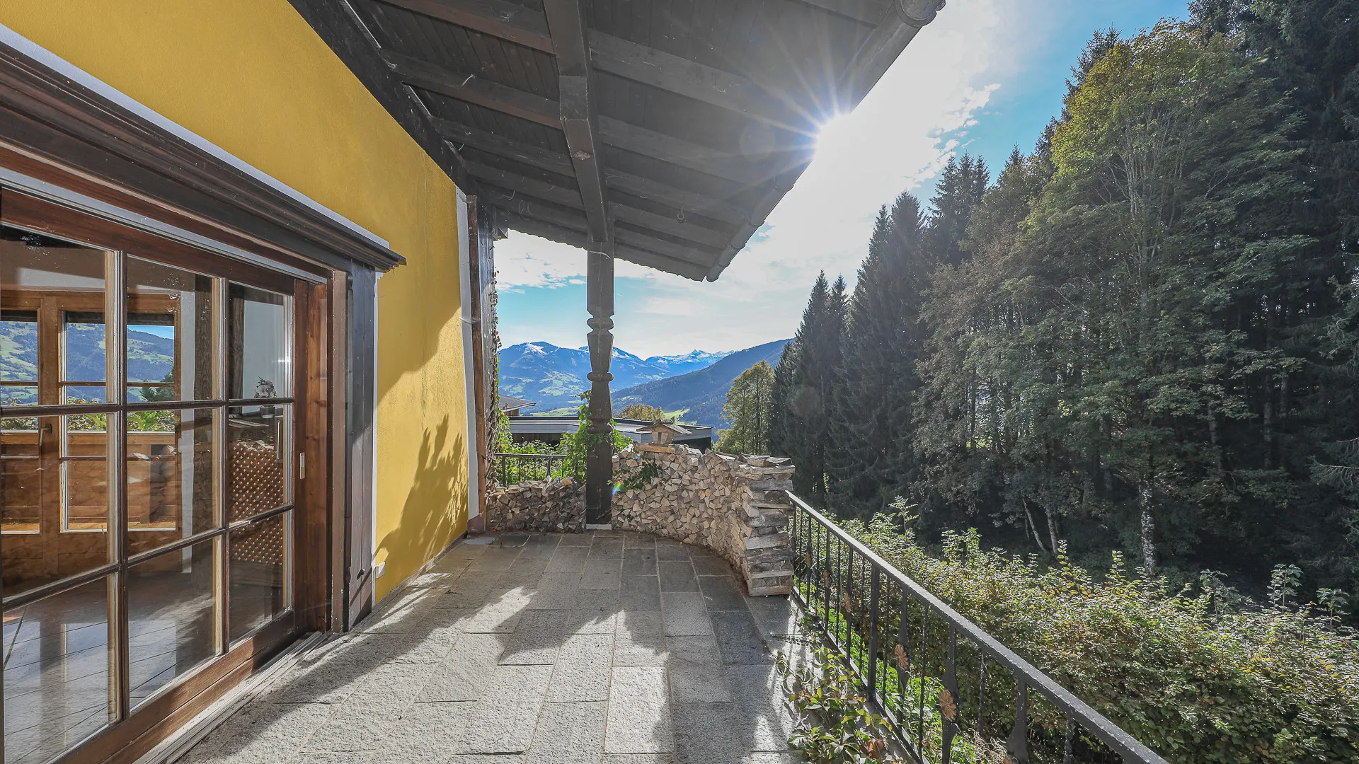 KITZIMMO-Alm Berghütte in Toplage kaufen - Immobilien Kitzbüheler Alpen.