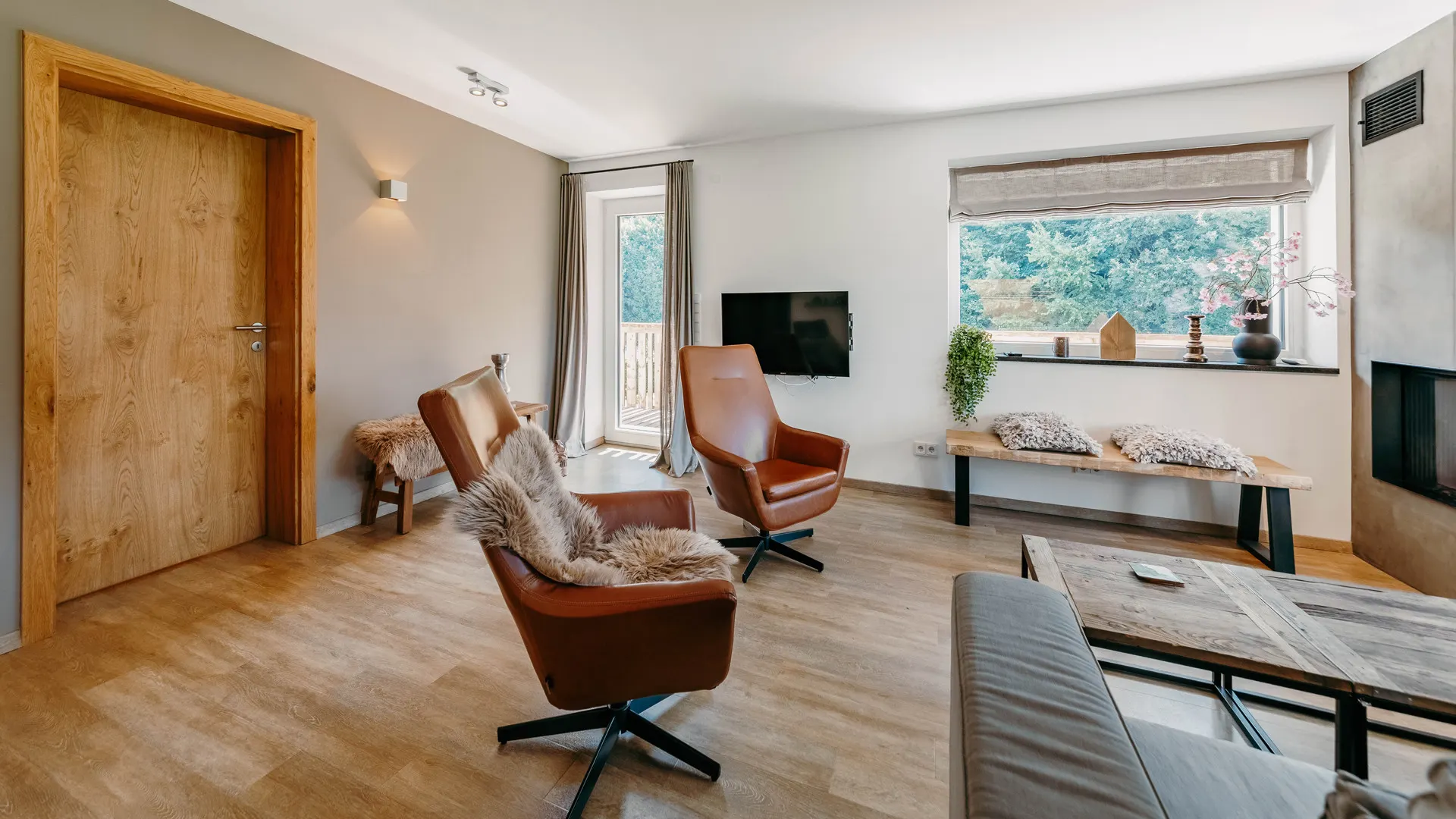 KITZIMMO-Exklusive Wohnung mit Panoramaterrasse in Skiliftnähe - Immobilien St. Johann.