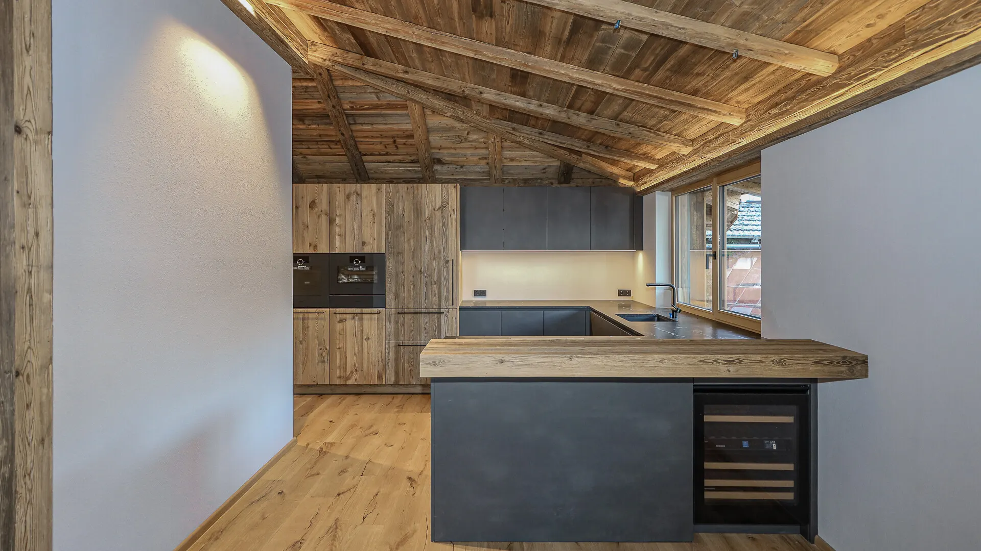 KITZIMMO-Luxus-Neubau-Penthouse in Toplage kaufen - Immobilien Kirchberg.