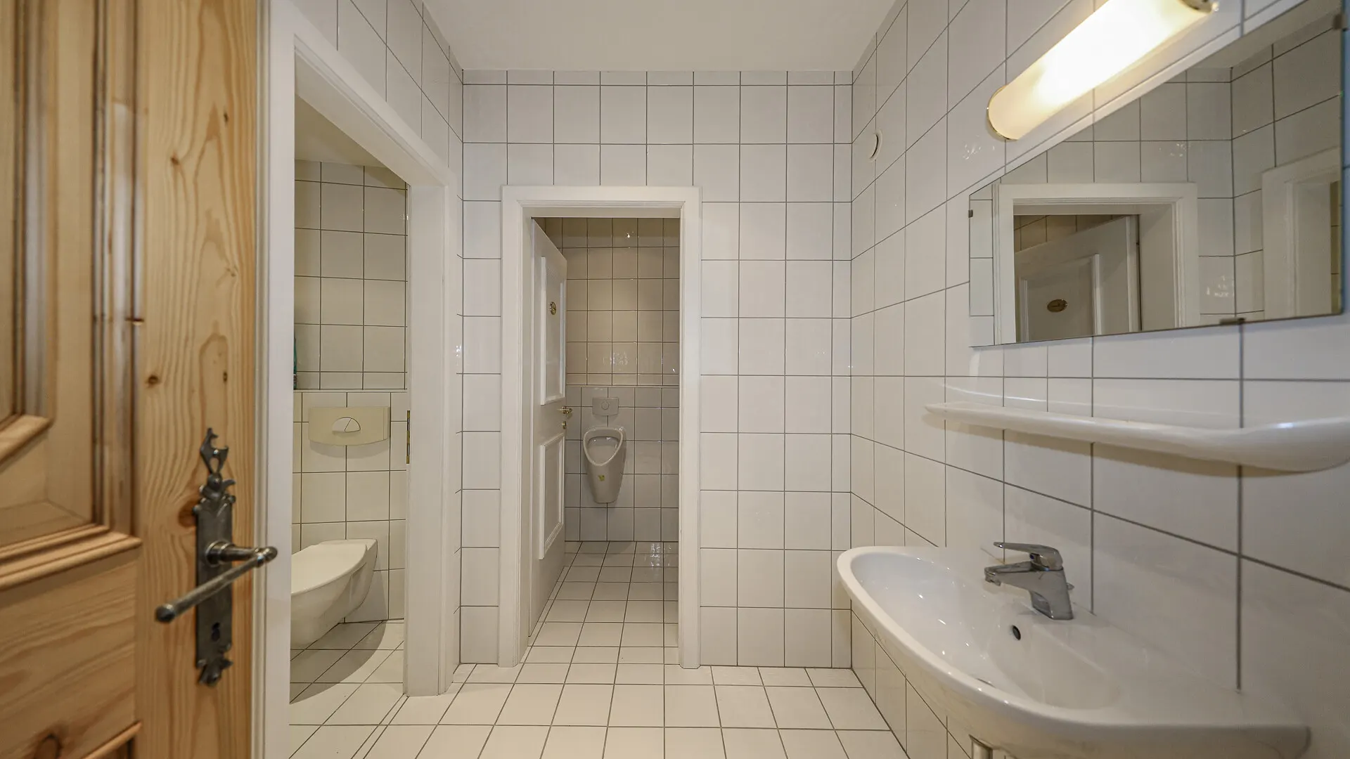 KITZIMMO-Exklusives Büro in der Innenstadt mieten - Immobilien Kitzbühel.