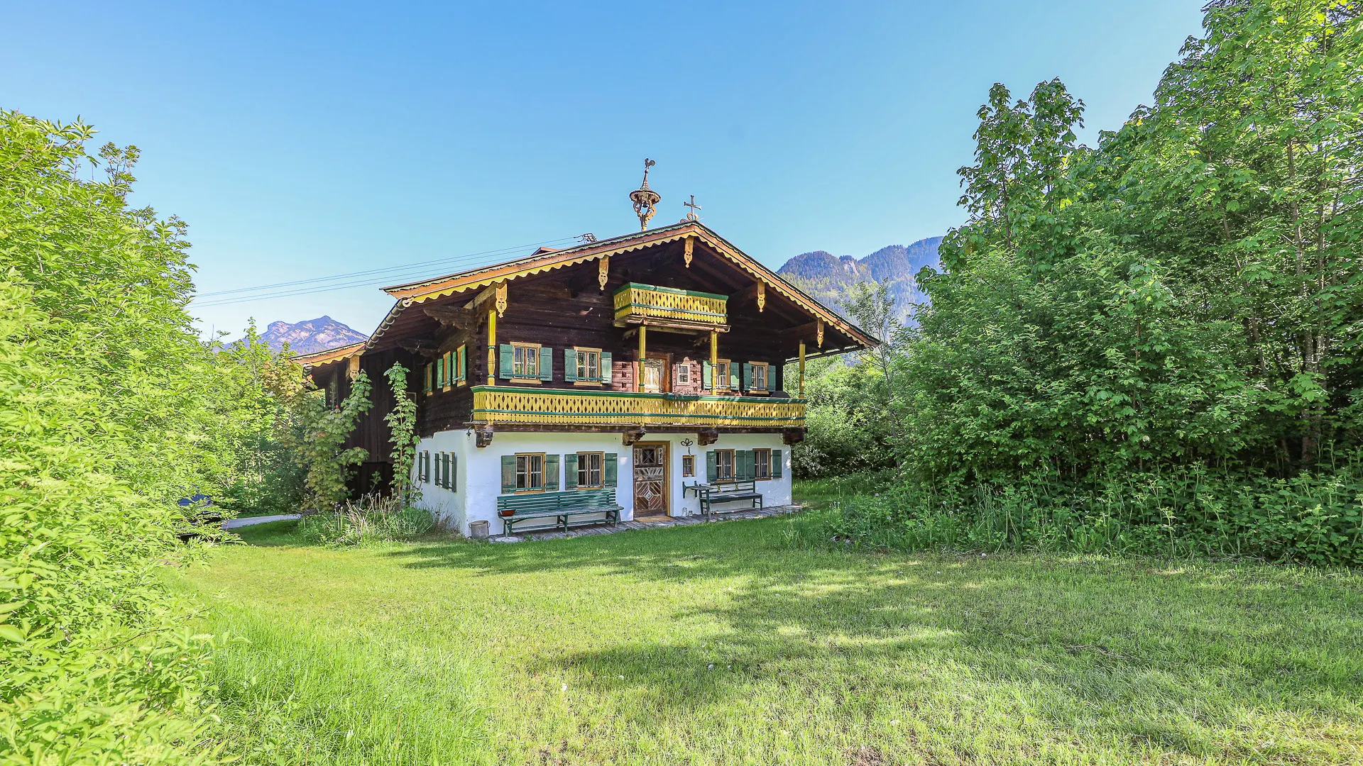 KITZIMMO-Historisches Bauernhaus in traumhafter Lage kaufen - Immobilien Erpfendorf.