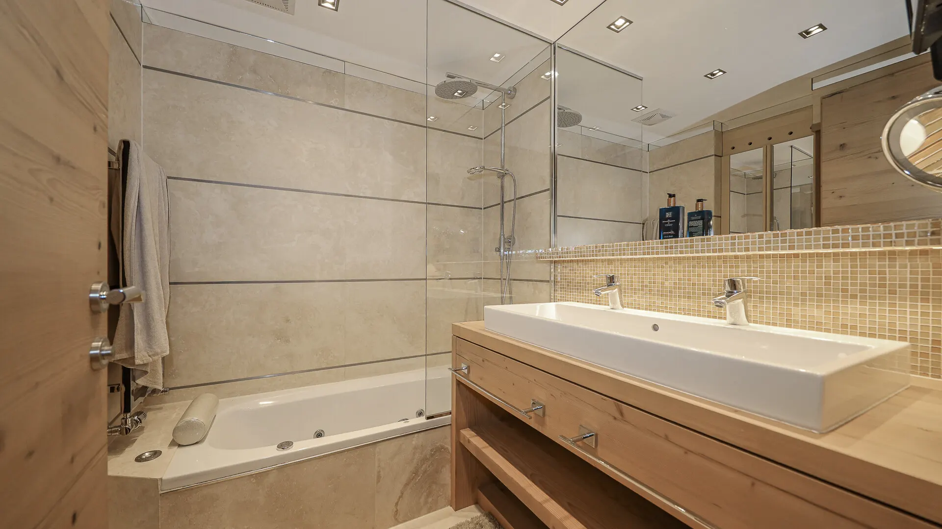 KITZIMMO-elegante Wohnung in zentraler Lage in Kitzbühel.