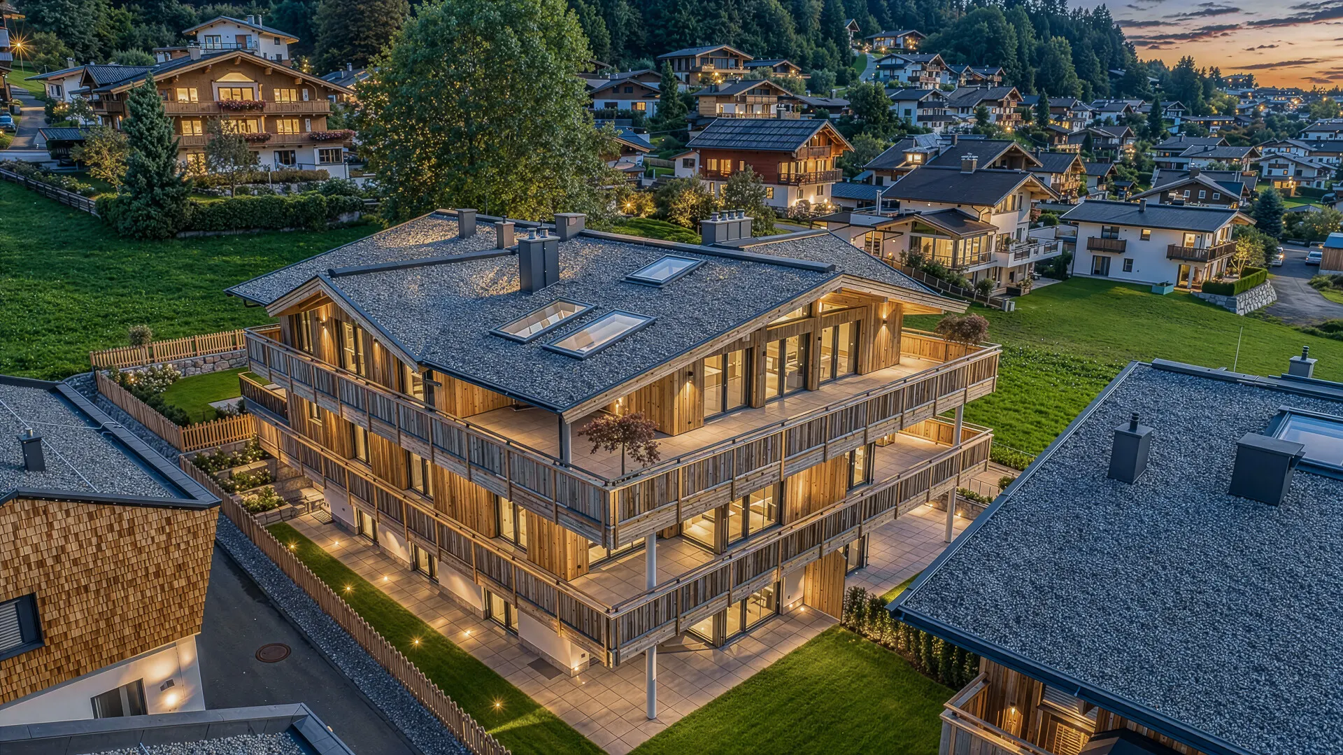 KITZIMMO-Luxuspenthouse sonniger Toplage mit Panorama-Ausblick - Immobilien Brixen.-2