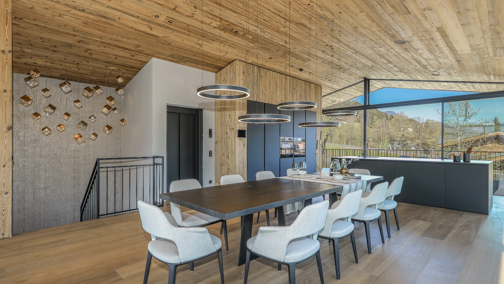 KITZIMMO-Luxusvilla mit Pool am Hahnenkamm - Immobilien Kitzbühel.