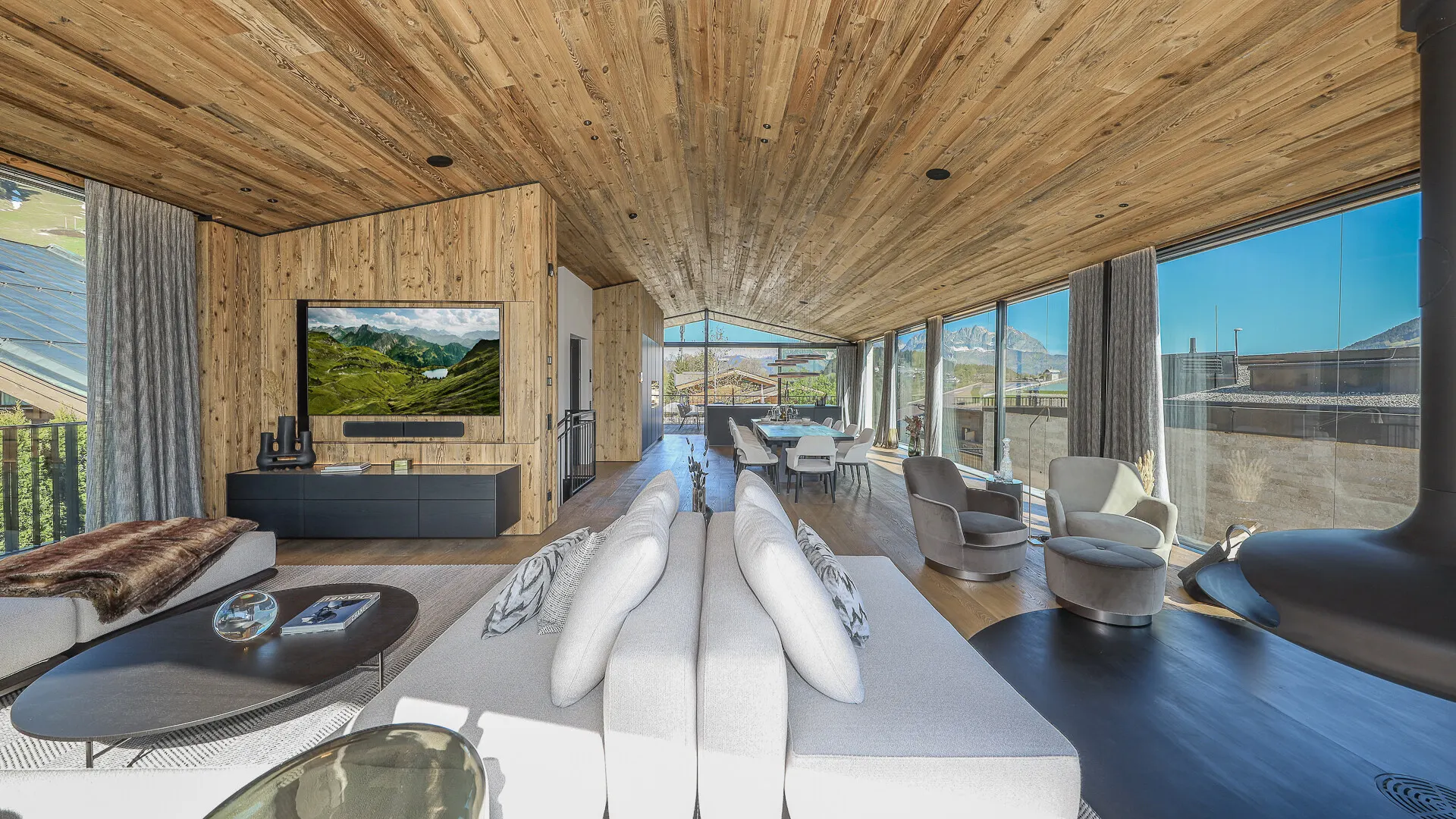 KITZIMMO-Luxusvilla mit Pool am Hahnenkamm - Immobilien Kitzbühel.