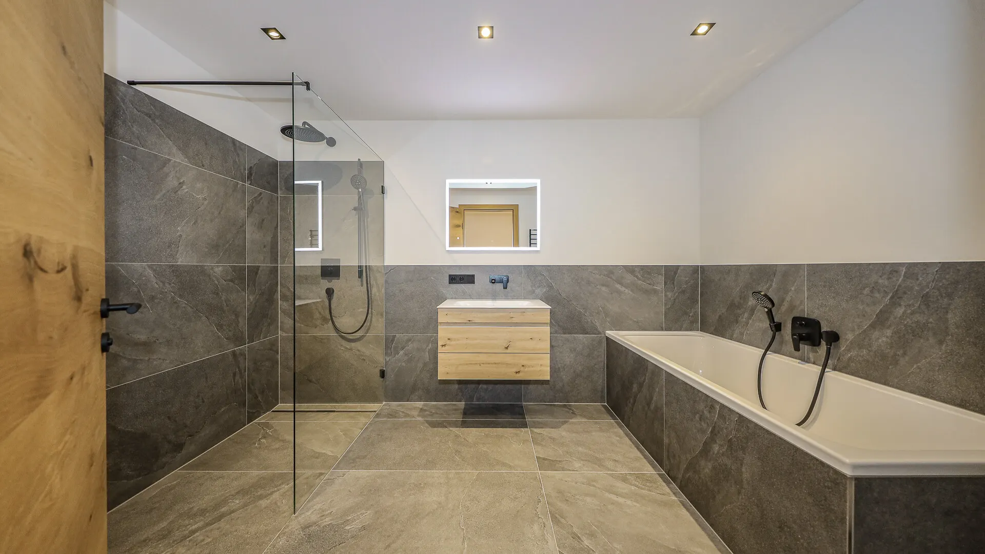 KITZIMMO-Hochwertiges Penthouse in Toplage kaufen - Immobilien St. Johann kaufen.-16