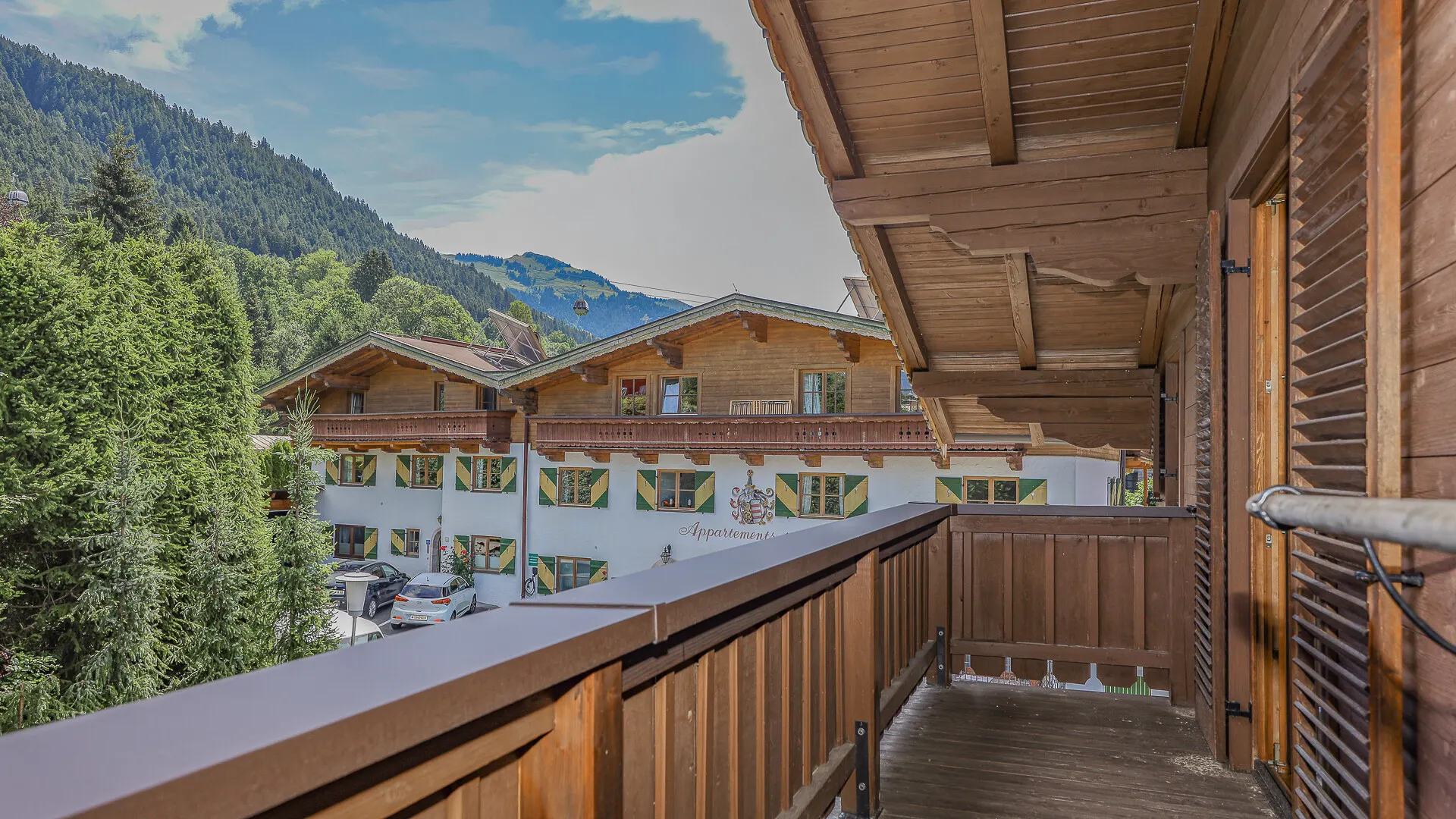 Exklusive Dachgeschosswohnung am Sonnberg mit Blick über Kitzbühel - KITZIMMO