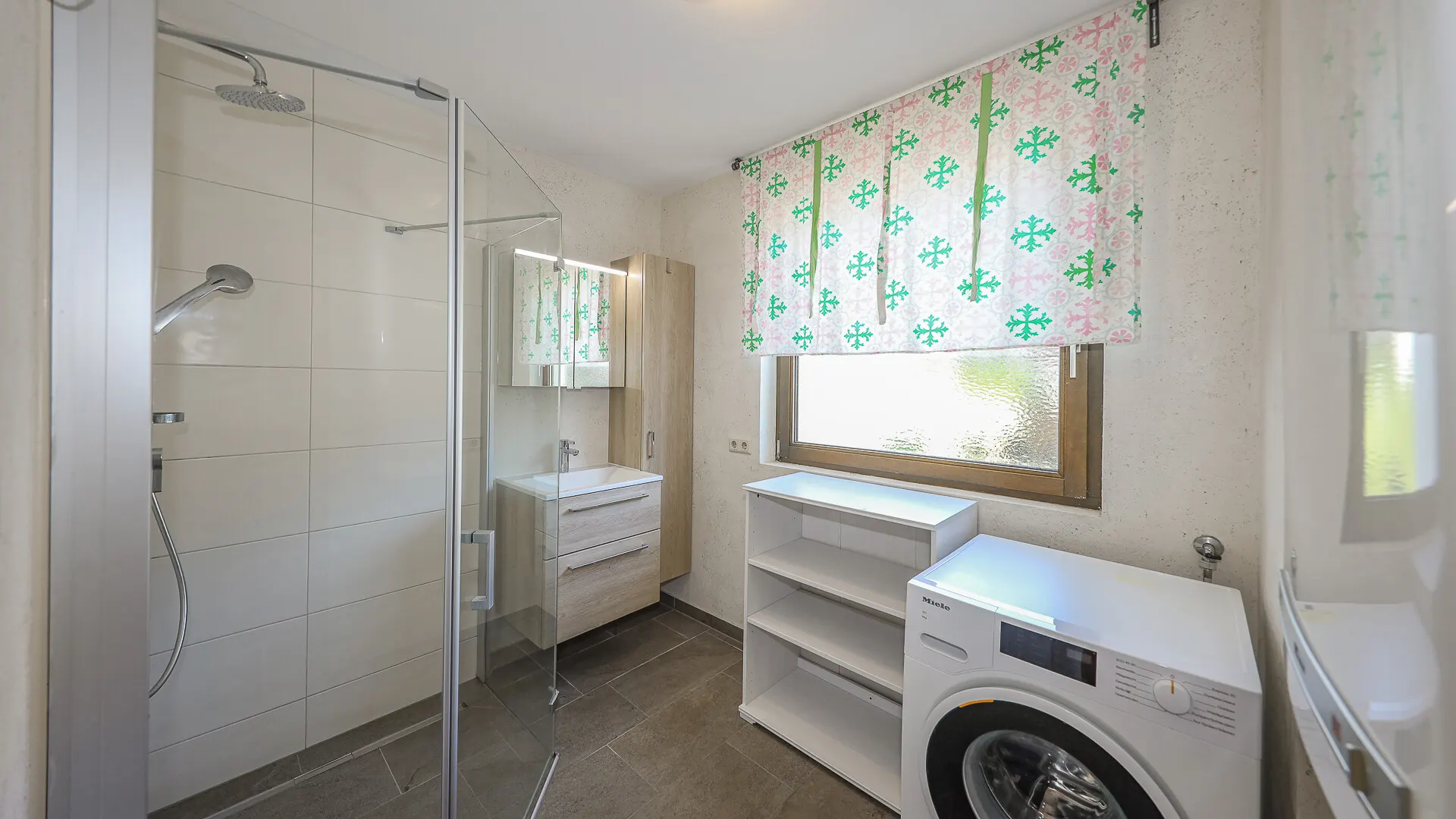 KITZIMMO-4-Zimmerwohnung mit traumhaftem Ausblick in sonniger Ruhelage - Immobilien Jochberg.