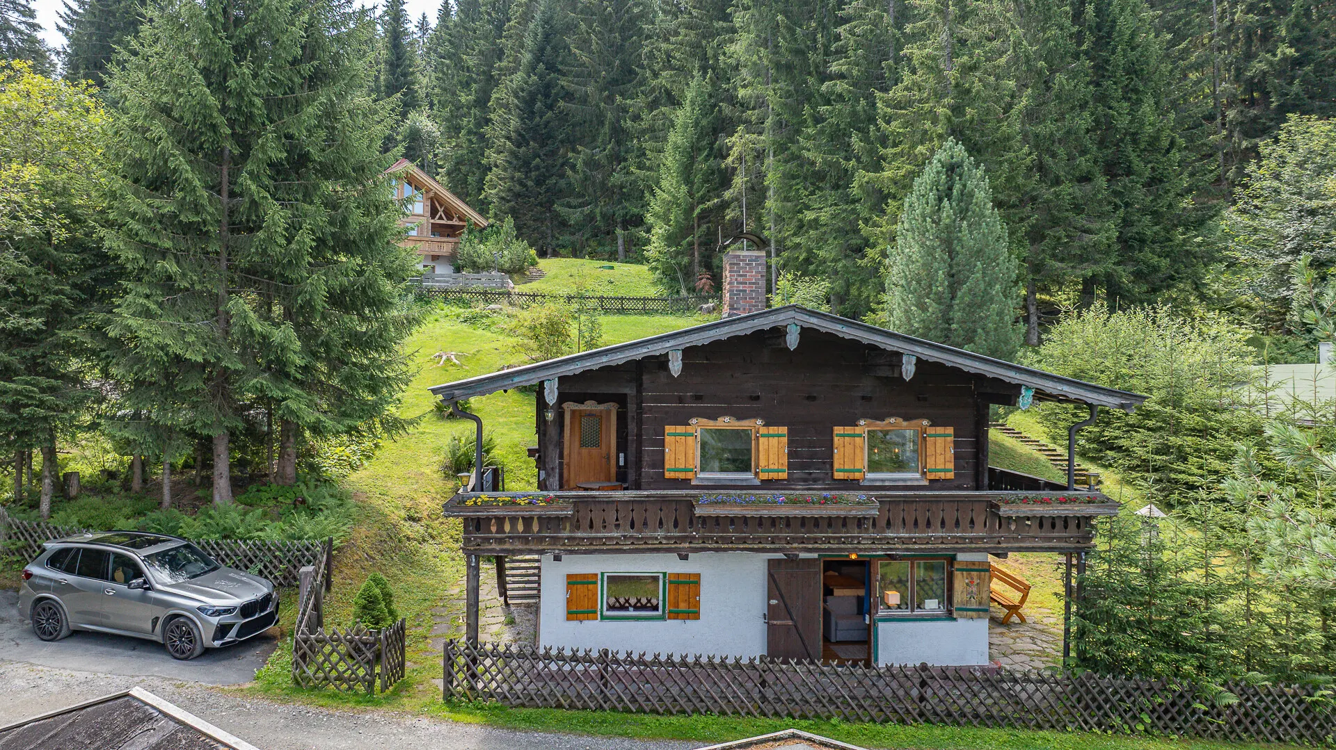 KITZIMMO-Freizeitwohnsitz mit unverbautem Kaiserblick - Ski in / Ski out - Immobilien Ellmau.