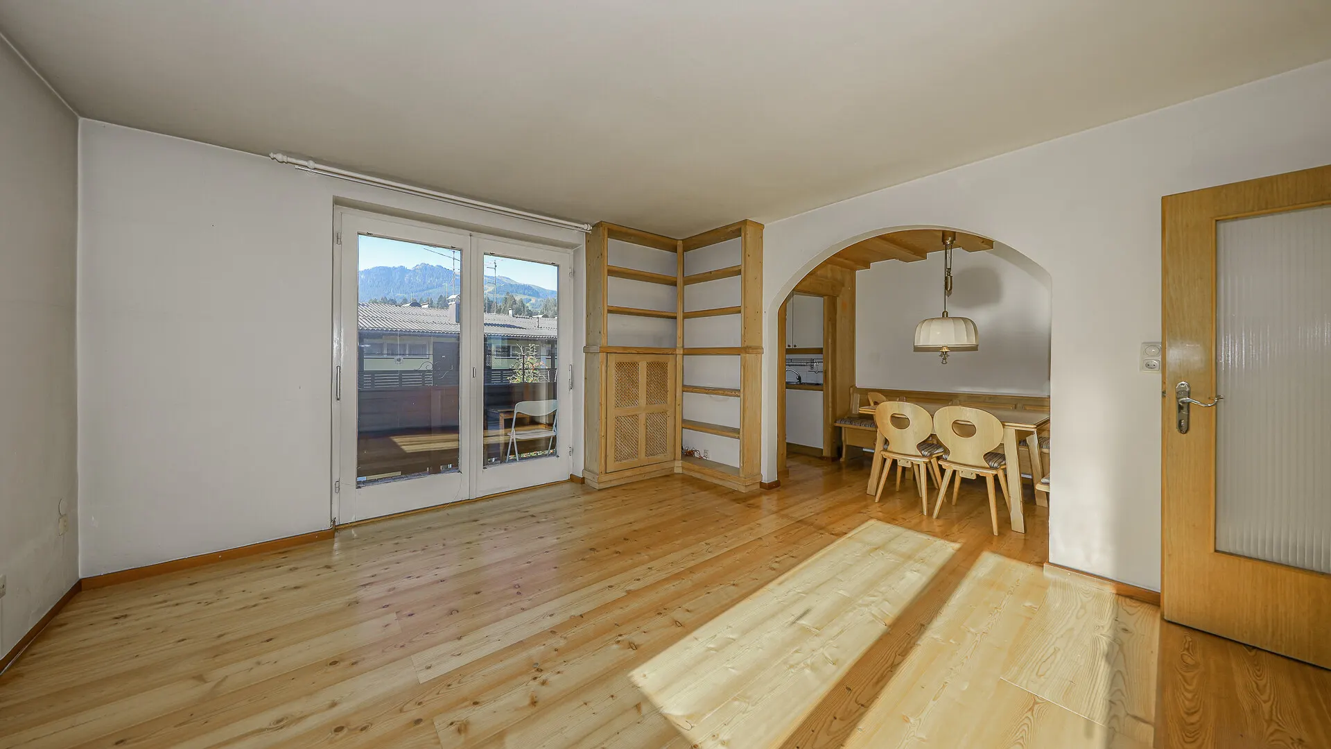 KITZIMMO-Dachgeschosswohnung mit Freizeitwohnsitz kaufen - Immobilien Kitzbühel.
